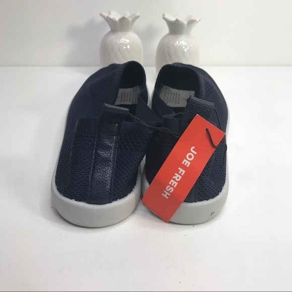 BNWT Mens Navy Slip on Soft mesh knit upper - Picture 3 of 5